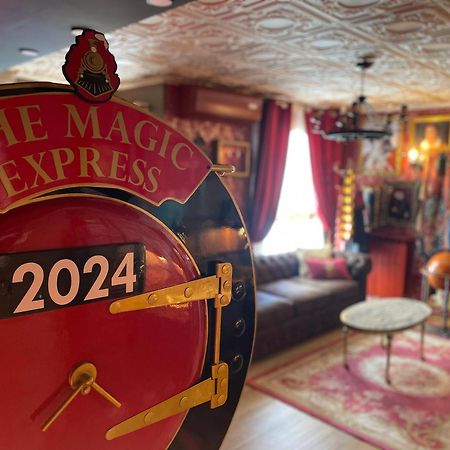 Apartamento Tematico "The Magic" Biescas  Luaran gambar